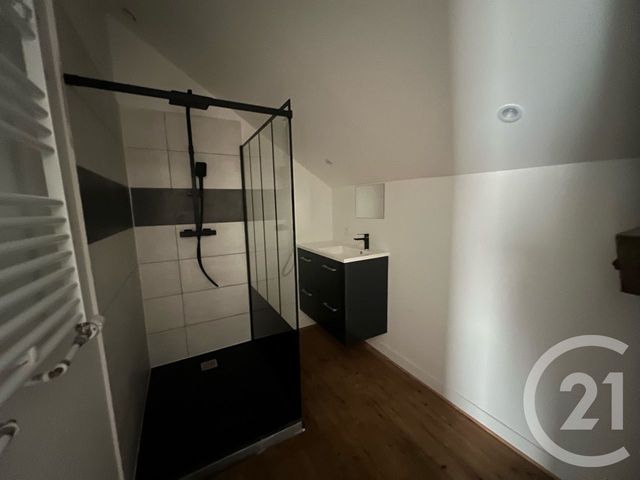 maison à vendre - 9 pièces - 125.0 m2 - LACAPELLE VIESCAMP - 15 - AUVERGNE - Century 21 Pradel Immobilier