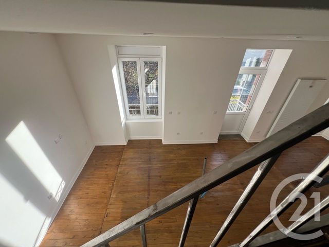 maison à vendre - 9 pièces - 125.0 m2 - LACAPELLE VIESCAMP - 15 - AUVERGNE - Century 21 Pradel Immobilier