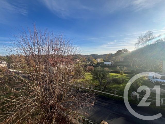 maison à vendre - 9 pièces - 125.0 m2 - LACAPELLE VIESCAMP - 15 - AUVERGNE - Century 21 Pradel Immobilier