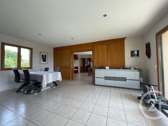 maison à vendre - 7 pièces - 186.0 m2 - YTRAC - 15 - AUVERGNE - Century 21 Pradel Immobilier