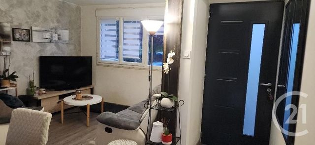 maison à vendre - 5 pièces - 110.0 m2 - LAFEUILLADE EN VEZIE - 15 - AUVERGNE - Century 21 Pradel Immobilier