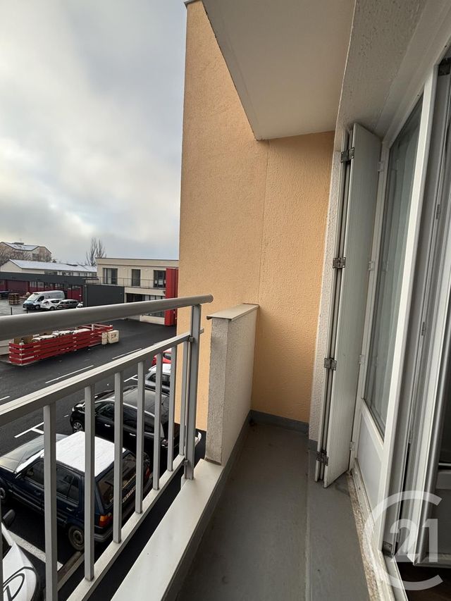 Appartement T1 à louer - 2 pièces - 30.0 m2 - AURILLAC - 15 - AUVERGNE - Century 21 Pradel Immobilier