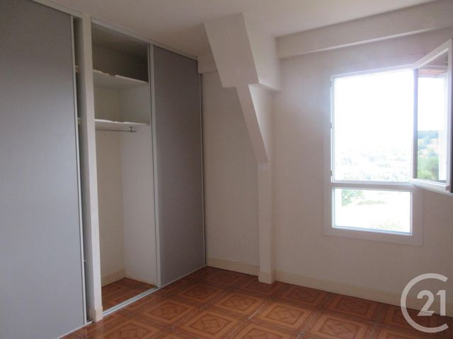 maison à louer - 6 pièces - 121.35 m2 - AURILLAC - 15 - AUVERGNE - Century 21 Pradel Immobilier