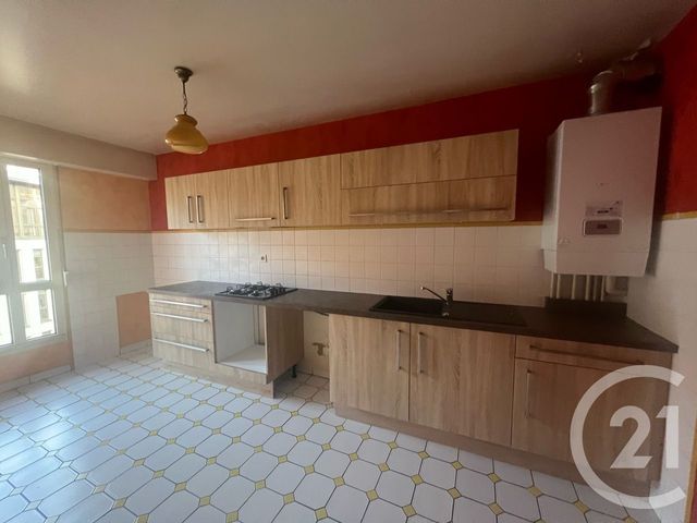 Appartement à vendre - 3 pièces - 66.96 m2 - AURILLAC - 15 - AUVERGNE - Century 21 Pradel Immobilier