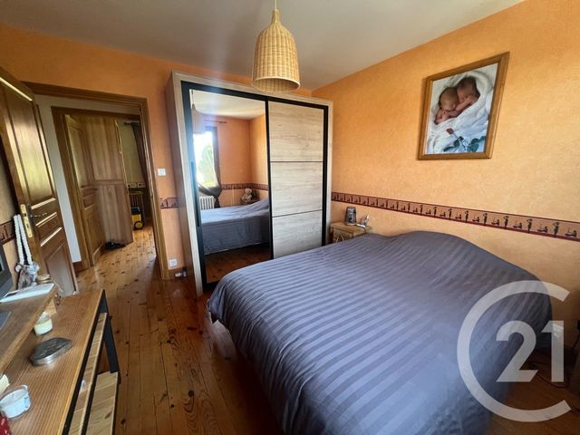 maison à vendre - 7 pièces - 131.83 m2 - REILHAC - 15 - AUVERGNE - Century 21 Pradel Immobilier