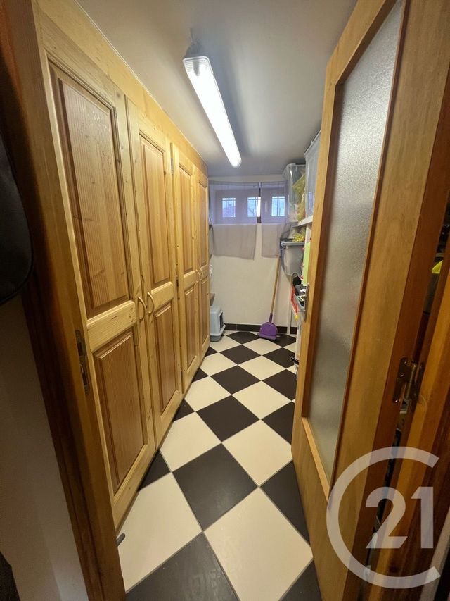 maison à vendre - 7 pièces - 82.0 m2 - REILHAC - 15 - AUVERGNE - Century 21 Pradel Immobilier