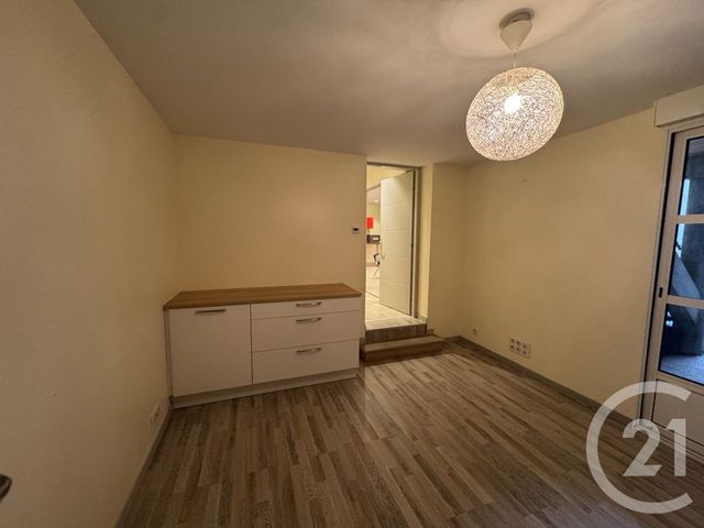 Appartement F4 à vendre - 5 pièces - 95.0 m2 - AURILLAC - 15 - AUVERGNE - Century 21 Pradel Immobilier
