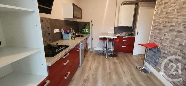 Appartement F4 à vendre - 4 pièces - 94.32 m2 - AURILLAC - 15 - AUVERGNE - Century 21 Pradel Immobilier