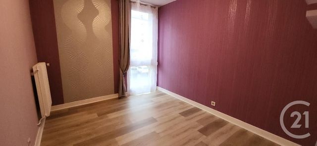 Appartement F4 à vendre - 4 pièces - 94.32 m2 - AURILLAC - 15 - AUVERGNE - Century 21 Pradel Immobilier