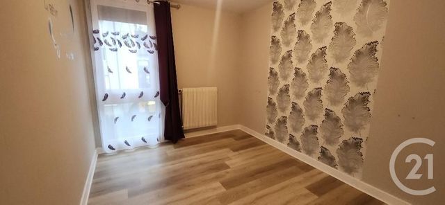 Appartement F4 à vendre - 4 pièces - 94.32 m2 - AURILLAC - 15 - AUVERGNE - Century 21 Pradel Immobilier