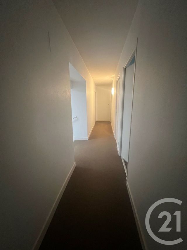 Appartement F6 à vendre - 6 pièces - 164.0 m2 - AURILLAC - 15 - AUVERGNE - Century 21 Pradel Immobilier