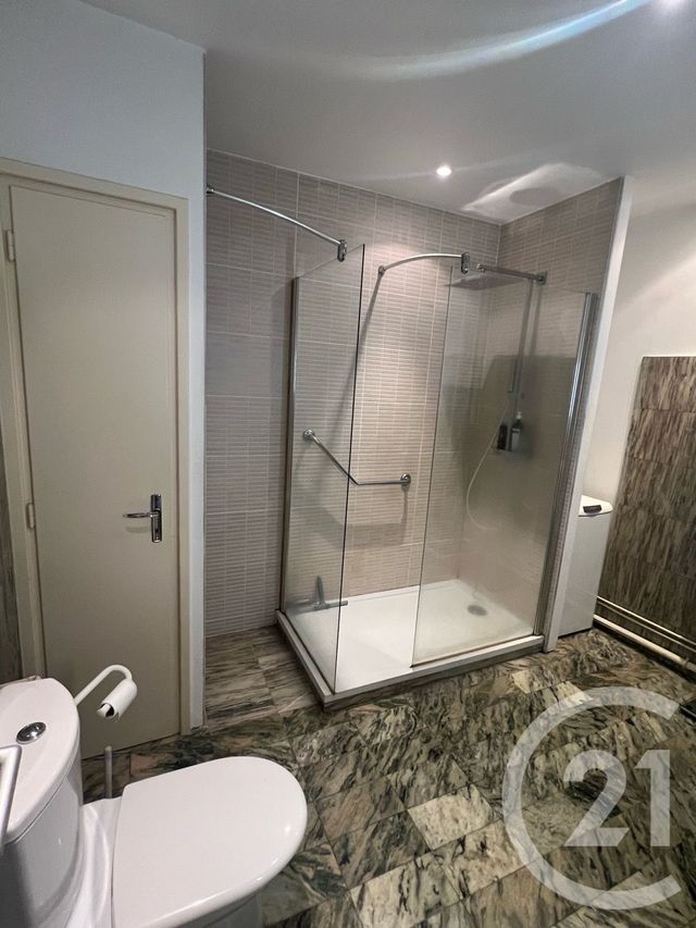 Appartement F6 à vendre - 6 pièces - 164.0 m2 - AURILLAC - 15 - AUVERGNE - Century 21 Pradel Immobilier