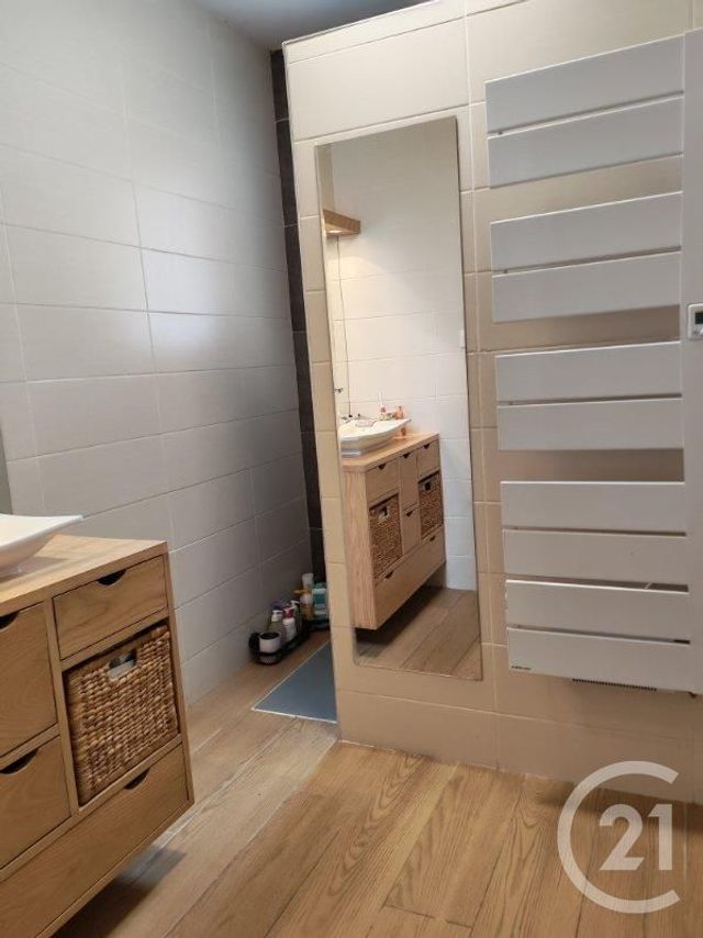 maison à vendre - 4 pièces - 105.0 m2 - CARLAT - 15 - AUVERGNE - Century 21 Pradel Immobilier