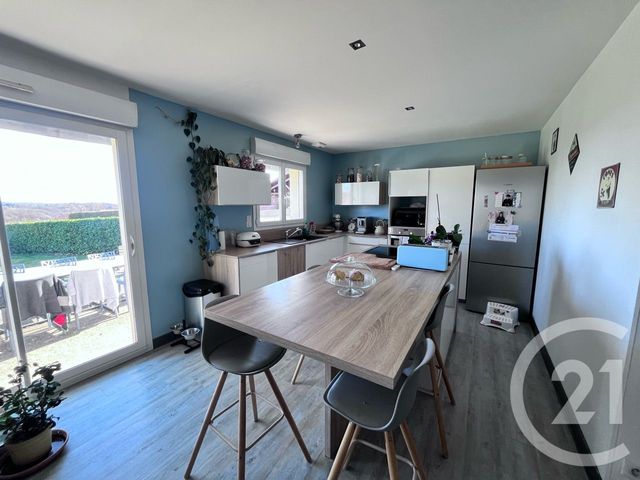 maison à vendre - 4 pièces - 105.0 m2 - CARLAT - 15 - AUVERGNE - Century 21 Pradel Immobilier