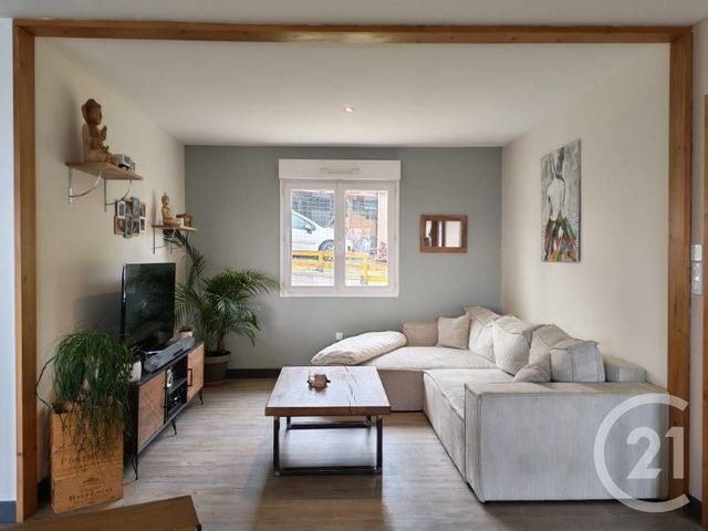 maison à vendre - 4 pièces - 105.0 m2 - CARLAT - 15 - AUVERGNE - Century 21 Pradel Immobilier