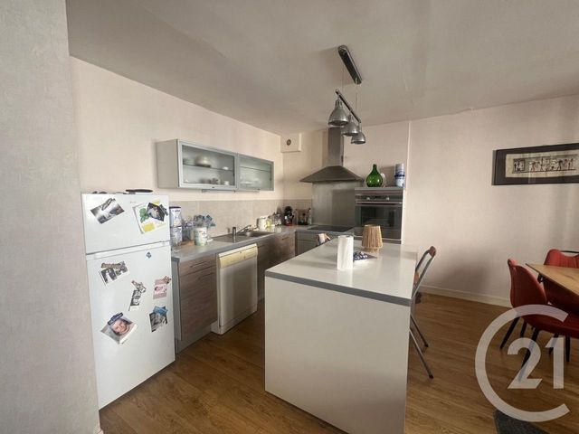 Appartement F2 bis à vendre - 3 pièces - 65.0 m2 - AURILLAC - 15 - AUVERGNE - Century 21 Pradel Immobilier