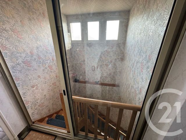 maison à vendre - 7 pièces - 83.0 m2 - YTRAC - 15 - AUVERGNE - Century 21 Pradel Immobilier