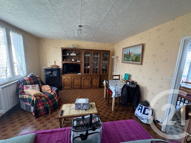 maison à vendre - 7 pièces - 83.0 m2 - YTRAC - 15 - AUVERGNE - Century 21 Pradel Immobilier