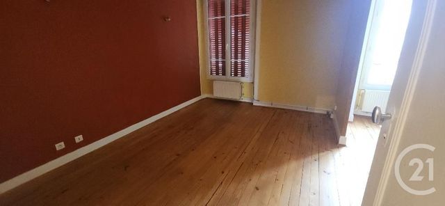 Appartement F3 à vendre - 3 pièces - 58.25 m2 - AURILLAC - 15 - AUVERGNE - Century 21 Pradel Immobilier