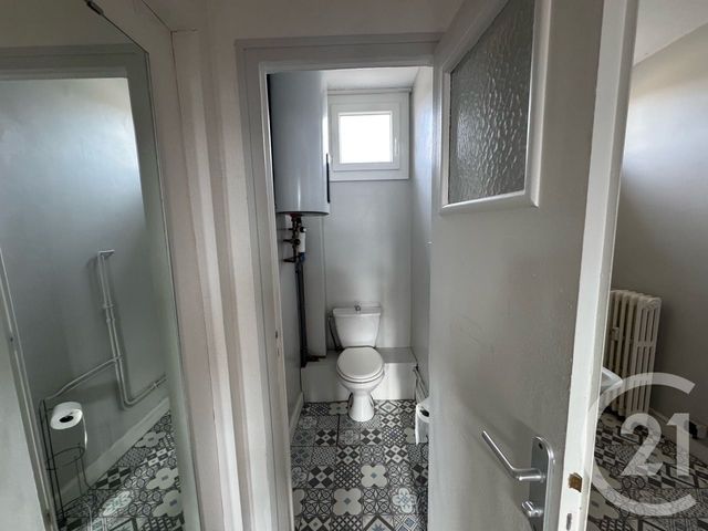 Appartement T4 à vendre - 4 pièces - 70.0 m2 - AURILLAC - 15 - AUVERGNE - Century 21 Pradel Immobilier