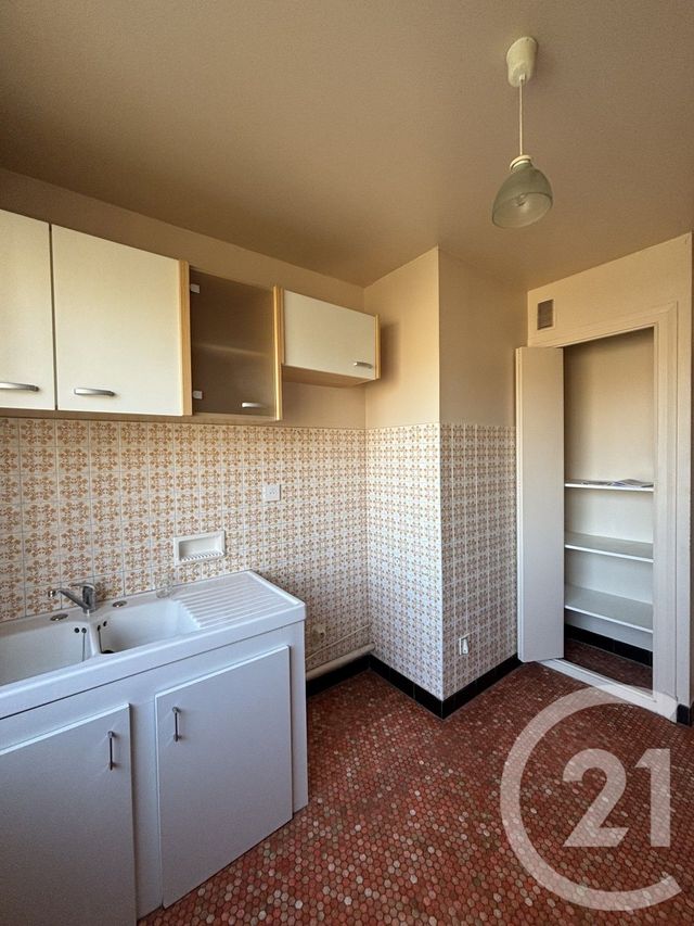 Appartement T2 à louer AURILLAC