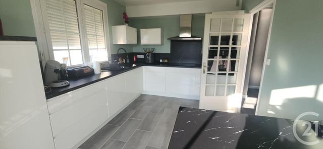 maison à vendre - 6 pièces - 127.0 m2 - AURILLAC - 15 - AUVERGNE - Century 21 Pradel Immobilier