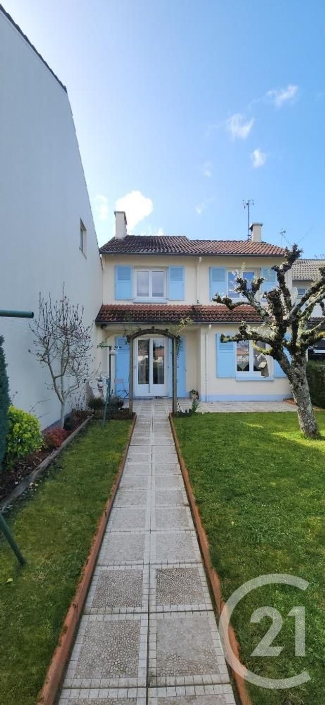 maison à vendre - 6 pièces - 90.0 m2 - AURILLAC - 15 - AUVERGNE - Century 21 Pradel Immobilier