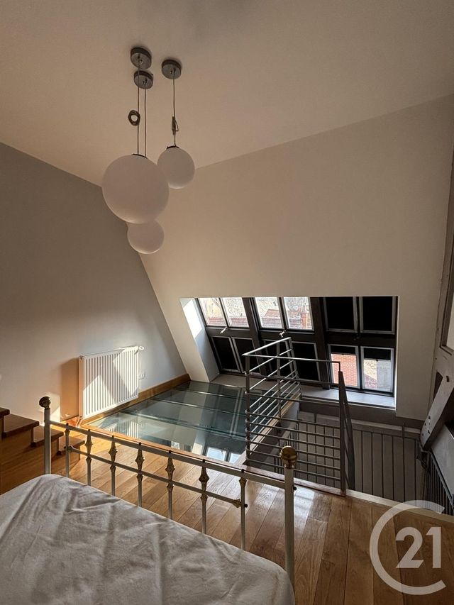 Appartement Duplex à louer - 2 pièces - 80.0 m2 - AURILLAC - 15 - AUVERGNE - Century 21 Pradel Immobilier