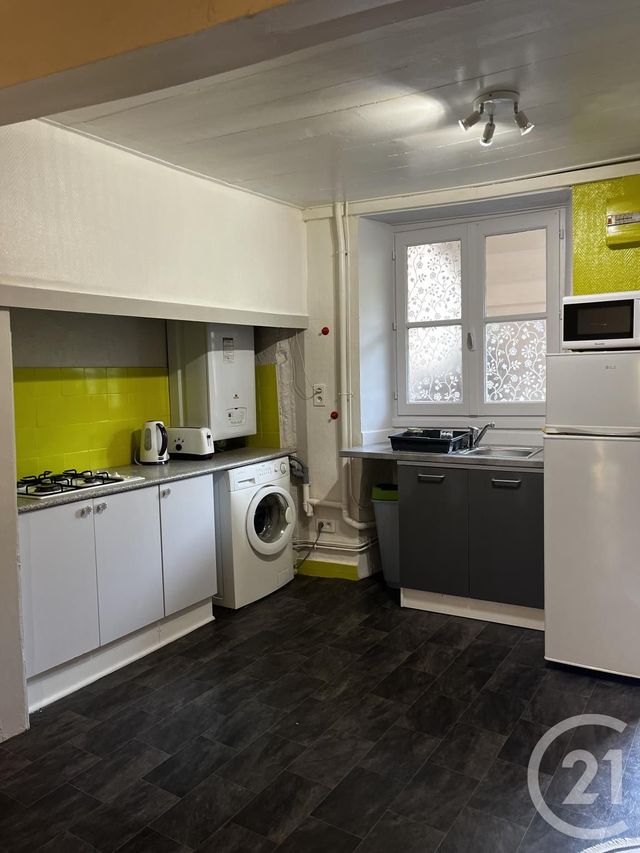 Appartement T2 à louer - 2 pièces - 45.0 m2 - AURILLAC - 15 - AUVERGNE - Century 21 Pradel Immobilier