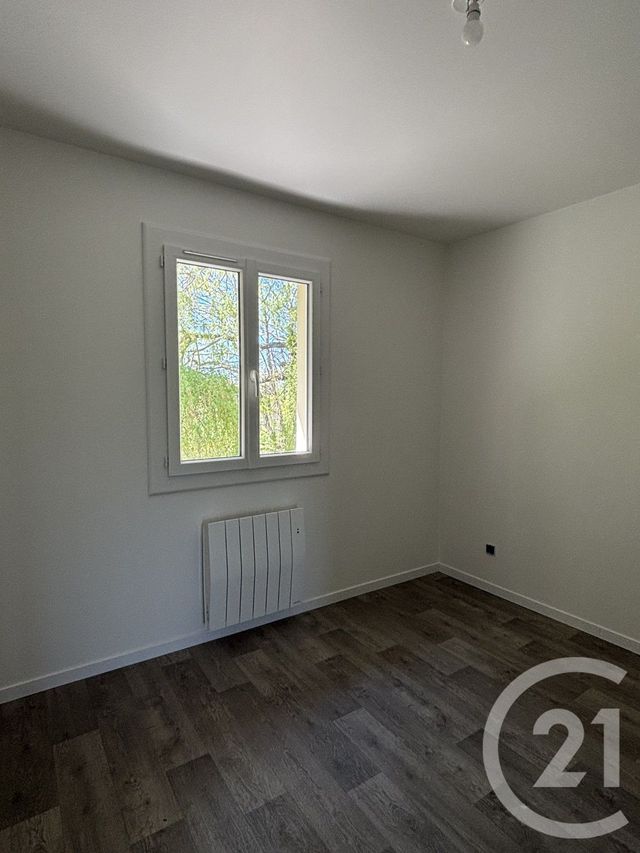 maison à louer - 4 pièces - 85.0 m2 - YTRAC - 15 - AUVERGNE - Century 21 Pradel Immobilier