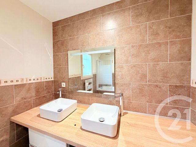 maison à vendre - 5 pièces - 106.0 m2 - AURILLAC - 15 - AUVERGNE - Century 21 Pradel Immobilier