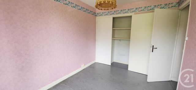 Appartement F3 à vendre - 3 pièces - 65.0 m2 - AURILLAC - 15 - AUVERGNE - Century 21 Pradel Immobilier