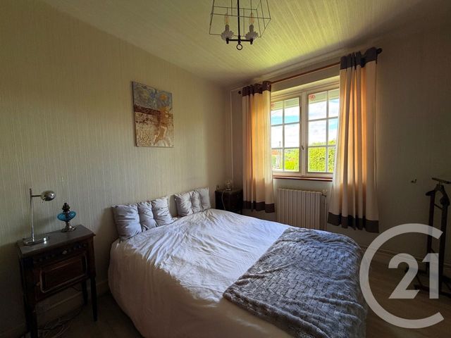 maison à vendre - 5 pièces - 107.0 m2 - JUSSAC - 15 - AUVERGNE - Century 21 Pradel Immobilier