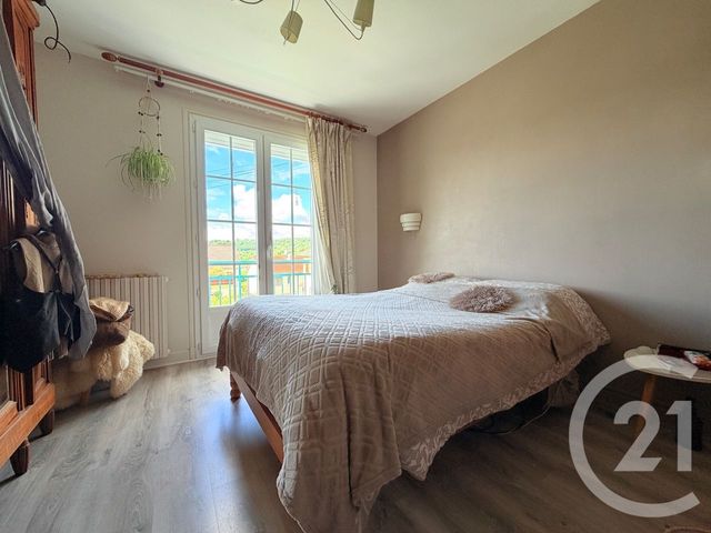 maison à vendre - 5 pièces - 107.0 m2 - JUSSAC - 15 - AUVERGNE - Century 21 Pradel Immobilier