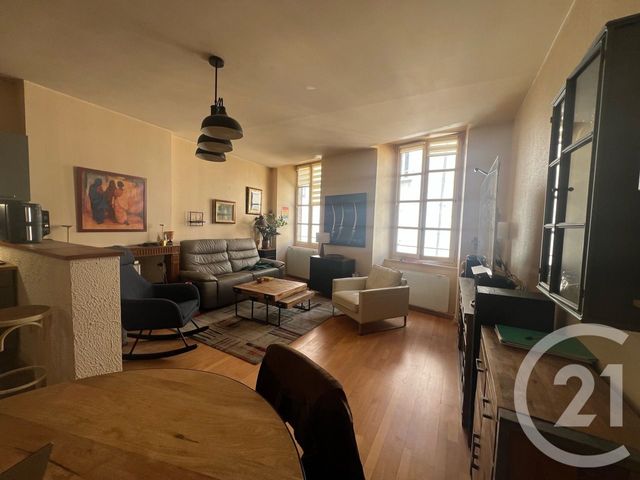 Appartement F2 bis à vendre - 3 pièces - 60.0 m2 - AURILLAC - 15 - AUVERGNE - Century 21 Pradel Immobilier