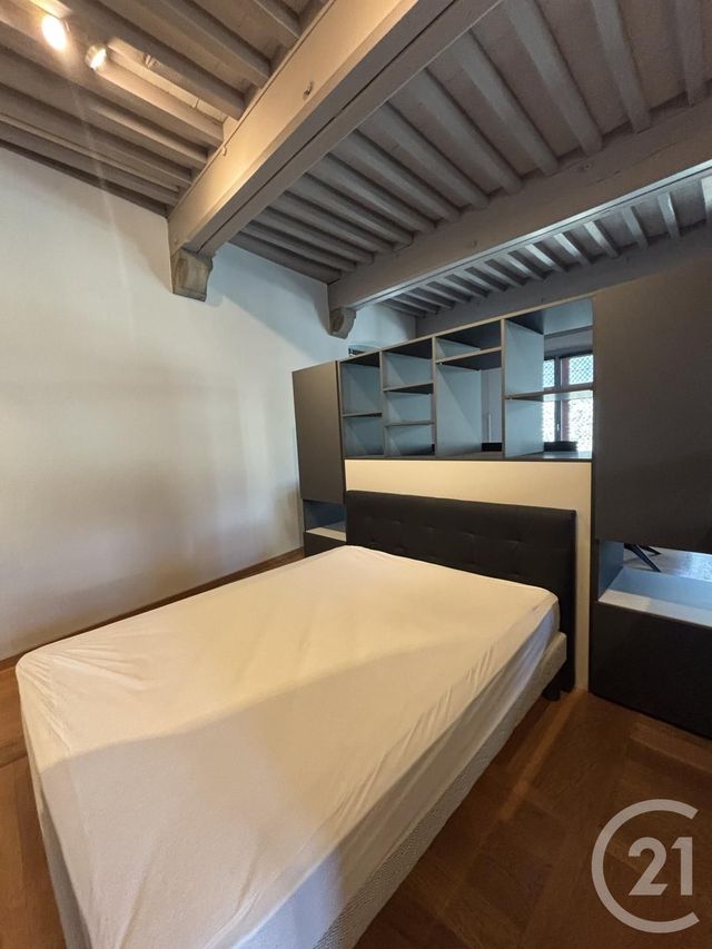 Appartement Studio à louer - 1 pièce - 76.0 m2 - AURILLAC - 15 - AUVERGNE - Century 21 Pradel Immobilier