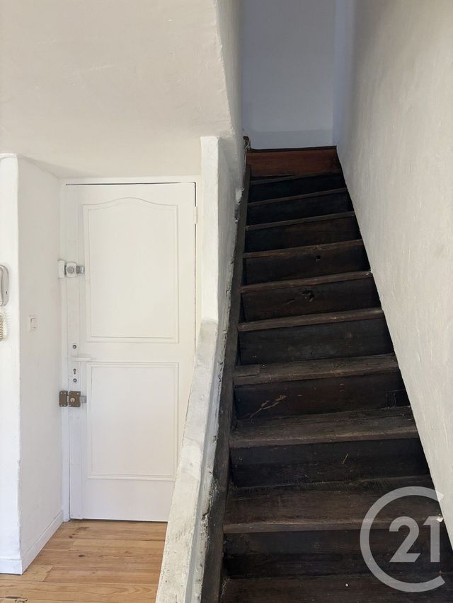 Appartement Duplex à louer - 3 pièces - 43.0 m2 - AURILLAC - 15 - AUVERGNE - Century 21 Pradel Immobilier
