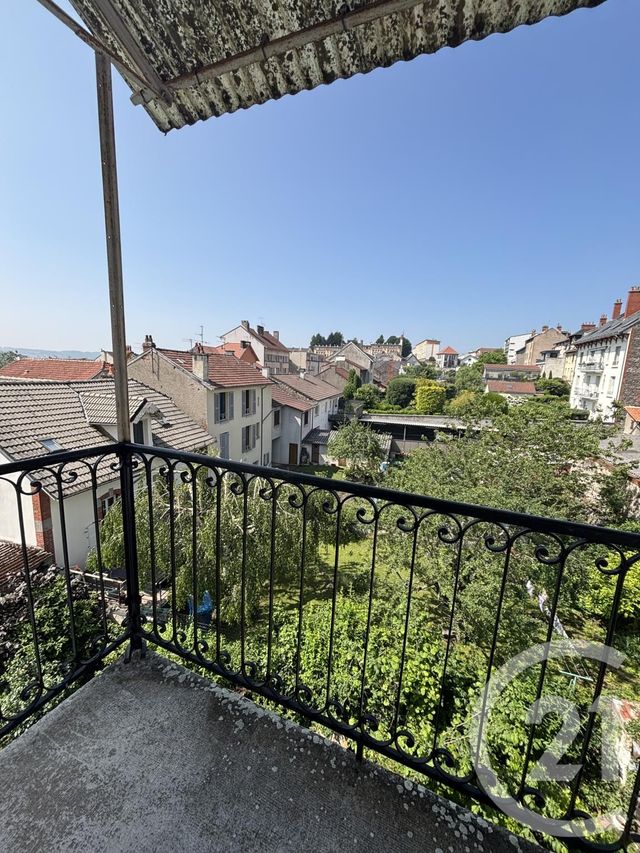 Appartement T2 à louer - 2 pièces - 31.0 m2 - AURILLAC - 15 - AUVERGNE - Century 21 Pradel Immobilier