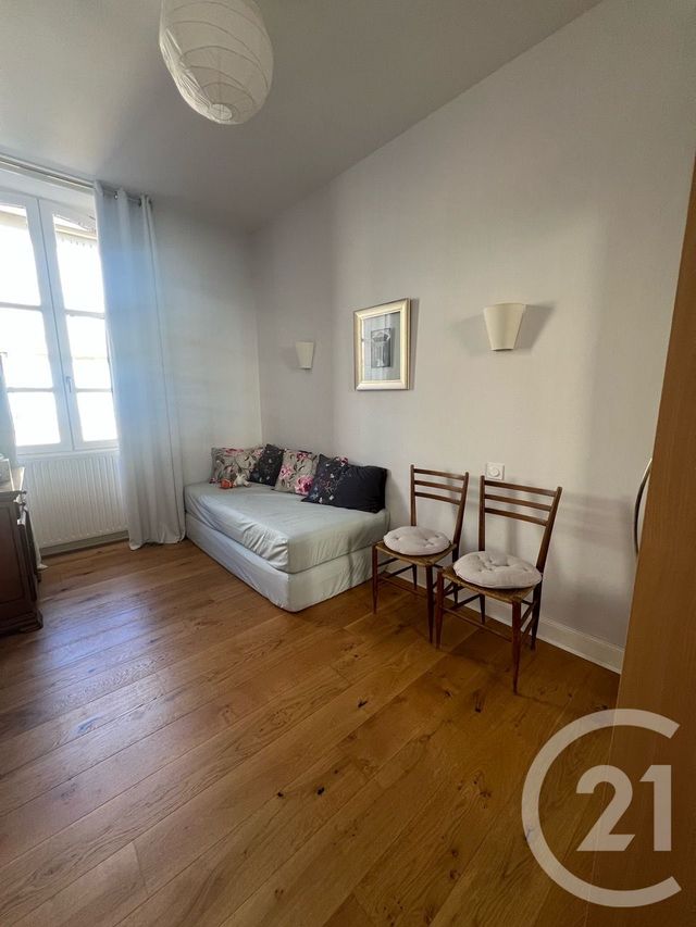 Appartement F4 à vendre - 5 pièces - 90.0 m2 - AURILLAC - 15 - AUVERGNE - Century 21 Pradel Immobilier