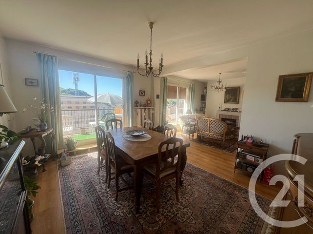 Appartement F4 à vendre - 5 pièces - 90.0 m2 - AURILLAC - 15 - AUVERGNE - Century 21 Pradel Immobilier