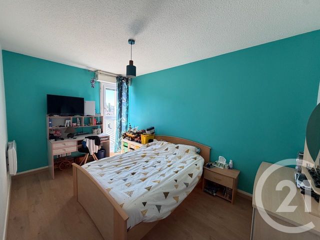 Appartement T3 à vendre - 4 pièces - 78.0 m2 - AURILLAC - 15 - AUVERGNE - Century 21 Pradel Immobilier