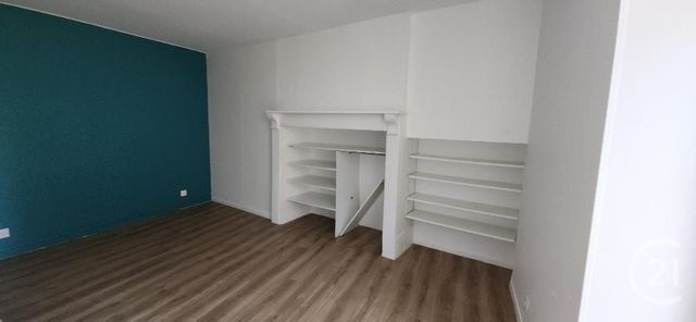 Appartement F4 à vendre - 4 pièces - 79.31 m2 - AURILLAC - 15 - AUVERGNE - Century 21 Pradel Immobilier