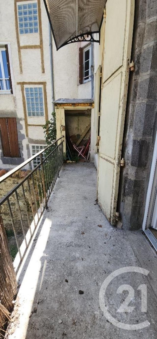 Appartement F4 à vendre - 4 pièces - 79.31 m2 - AURILLAC - 15 - AUVERGNE - Century 21 Pradel Immobilier