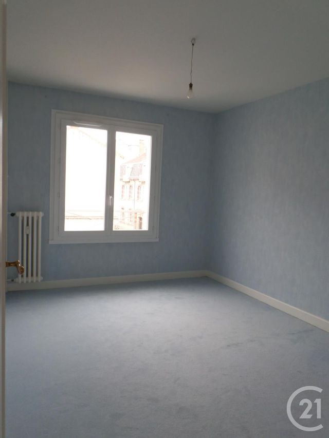 Appartement T4 à louer - 4 pièces - 101.0 m2 - AURILLAC - 15 - AUVERGNE - Century 21 Pradel Immobilier