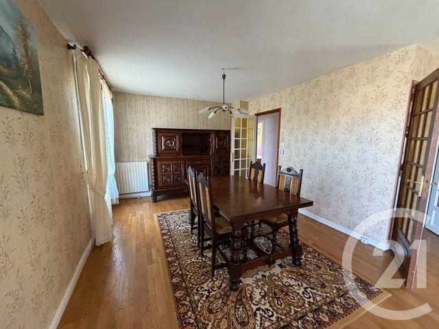 maison à vendre - 13 pièces - 146.0 m2 - JUSSAC - 15 - AUVERGNE - Century 21 Pradel Immobilier