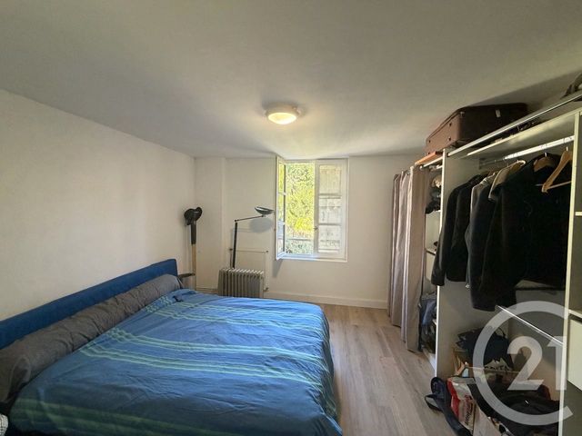 Appartement F2 à vendre - 2 pièces - 45.0 m2 - AURILLAC - 15 - AUVERGNE - Century 21 Pradel Immobilier