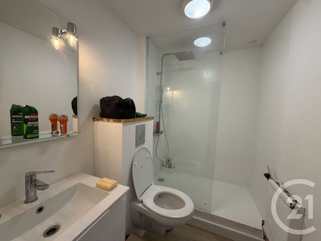 Appartement F2 à vendre - 2 pièces - 45.0 m2 - AURILLAC - 15 - AUVERGNE - Century 21 Pradel Immobilier