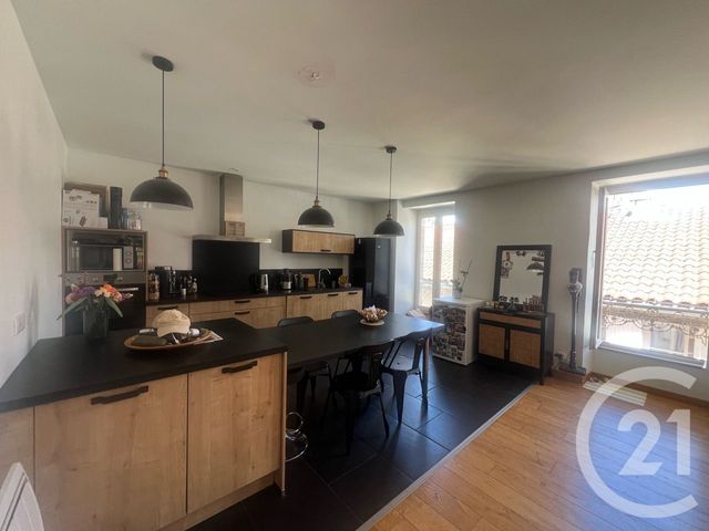 Appartement F3 à vendre - 3 pièces - 75.5 m2 - AURILLAC - 15 - AUVERGNE - Century 21 Pradel Immobilier