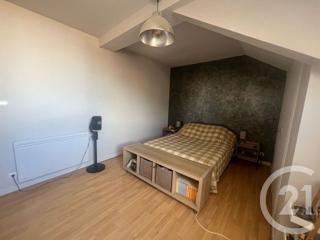 Appartement F3 à vendre - 3 pièces - 75.5 m2 - AURILLAC - 15 - AUVERGNE - Century 21 Pradel Immobilier
