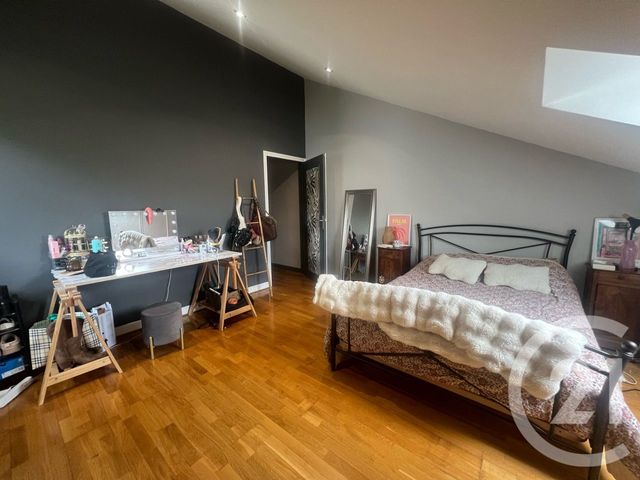 Appartement F5 à vendre - 7 pièces - 117.0 m2 - AURILLAC - 15 - AUVERGNE - Century 21 Pradel Immobilier
